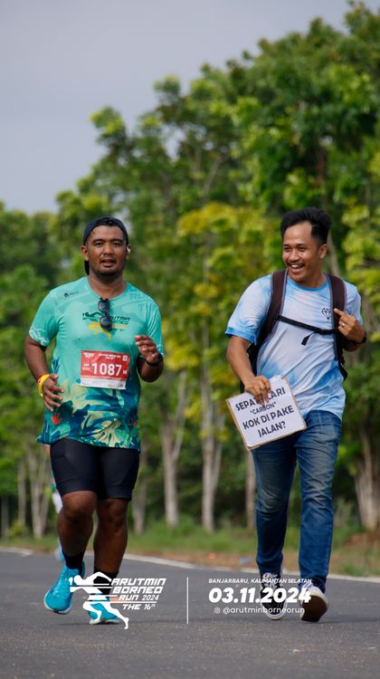 Race photo from Arutmin Borneo Run 2024