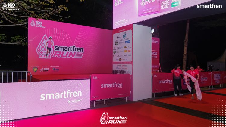 Race photo from Smartfren Run 2025 