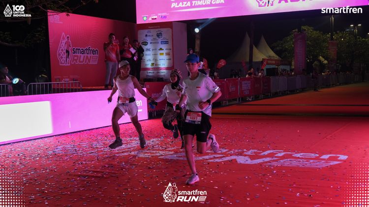 Race photo from Smartfren Run 2025 