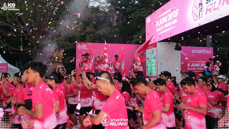 Race photo from Smartfren Run 2025 