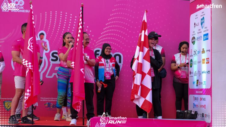 Race photo from Smartfren Run 2025 