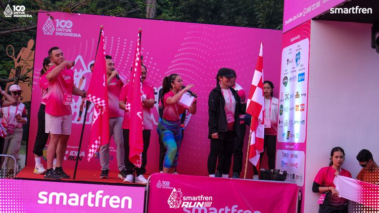 Race photo from Smartfren Run 2025 