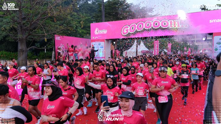 Race photo from Smartfren Run 2025 