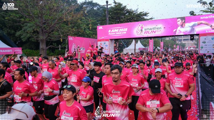 Race photo from Smartfren Run 2025 