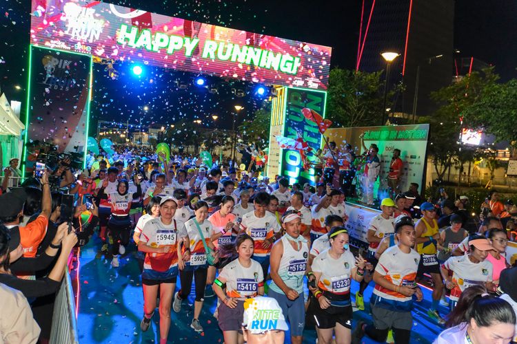 Race photo from PIK NITE RUN 2025