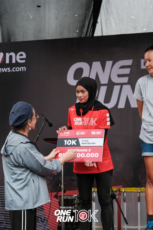 Race photo from ONE RUN 10K 2025