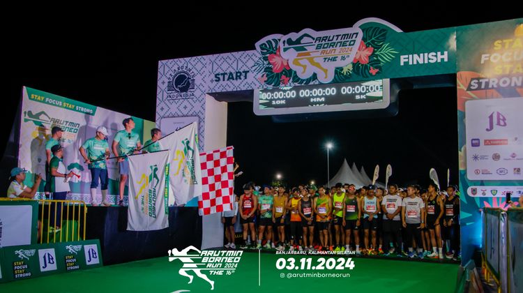 Race photo from Arutmin Borneo Run 2024