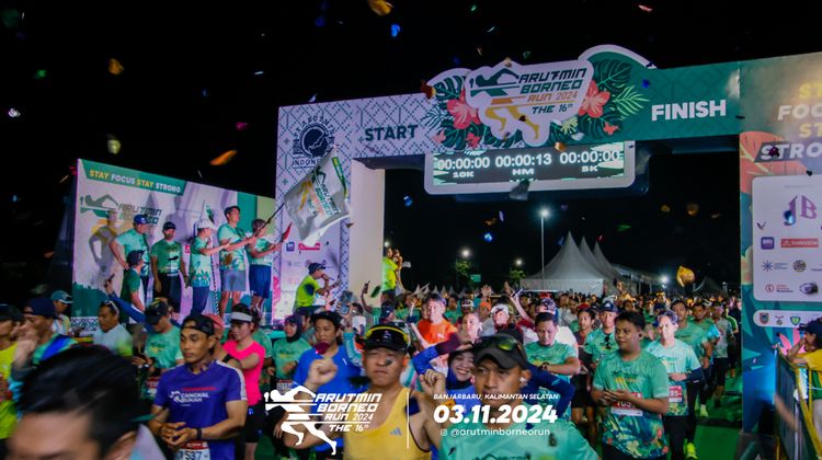 Race photo from Arutmin Borneo Run 2024
