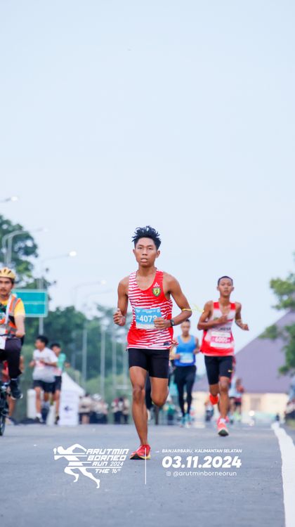 Race photo from Arutmin Borneo Run 2024