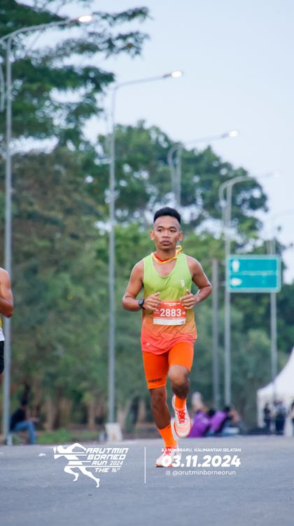 Race photo from Arutmin Borneo Run 2024