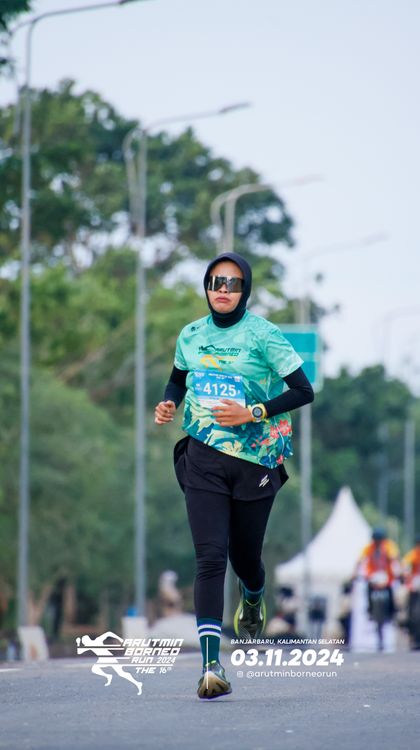 Race photo from Arutmin Borneo Run 2024