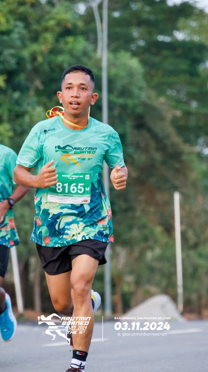 Race photo from Arutmin Borneo Run 2024