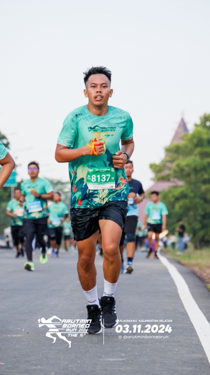 Race photo from Arutmin Borneo Run 2024