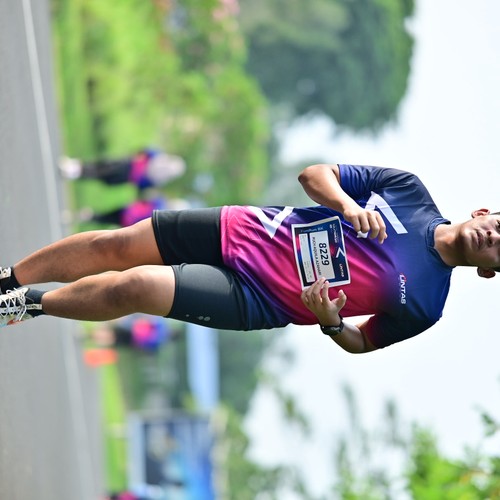 Race photo from LINTAS TEKNOLOGI SOLUTIONS DAY