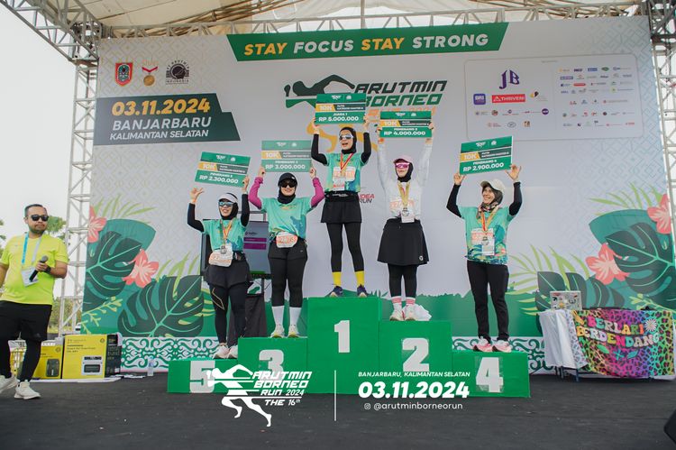 Race photo from Arutmin Borneo Run 2024