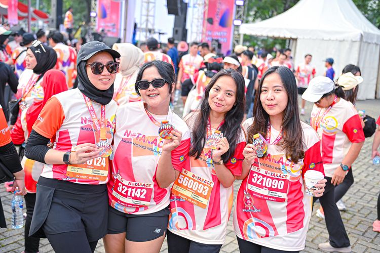 Race photo from NOTARACE 2025