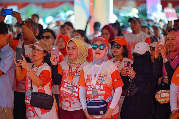 Race photo from NOTARACE 2025