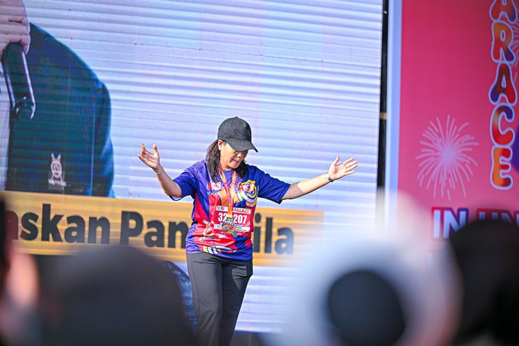 Race photo from NOTARACE 2025