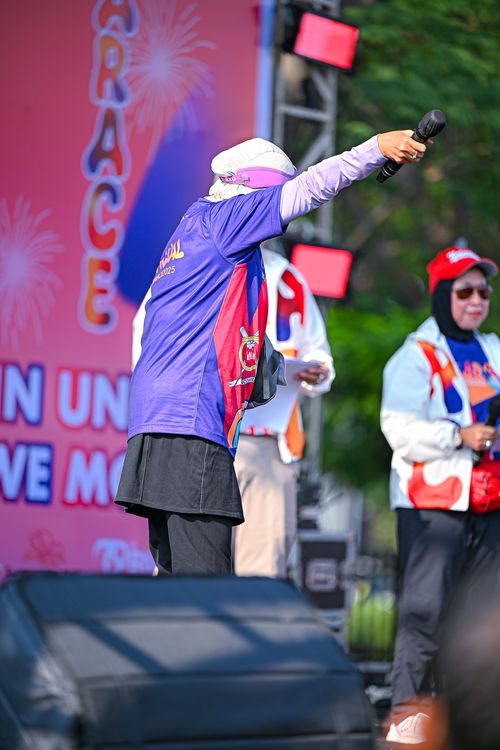 Race photo from NOTARACE 2025