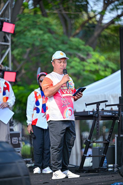 Race photo from NOTARACE 2025