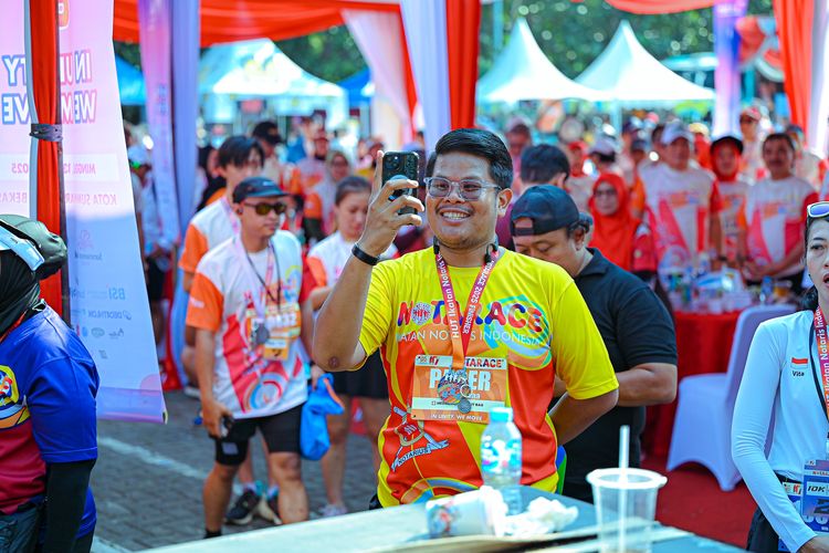 Race photo from NOTARACE 2025