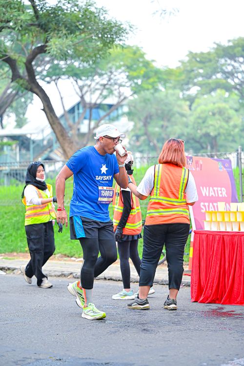 Race photo from NOTARACE 2025