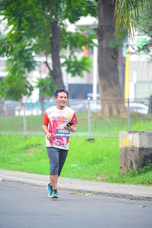 Race photo from NOTARACE 2025