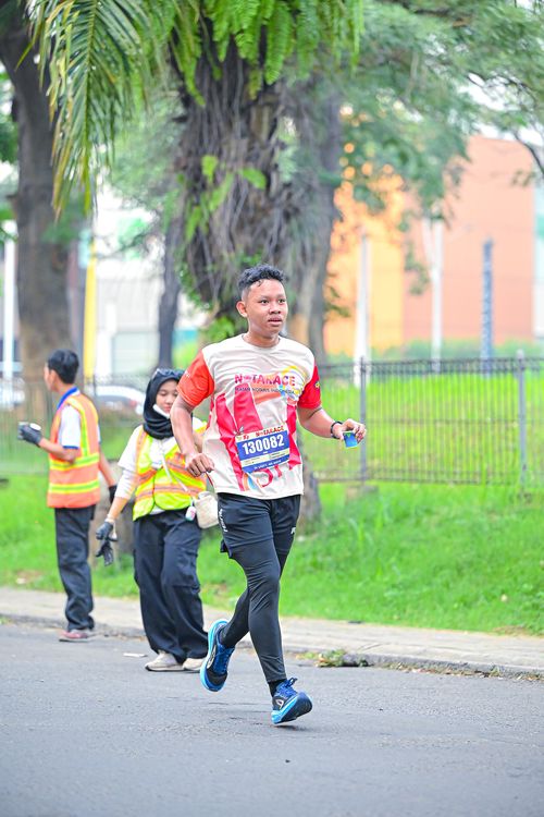 Race photo from NOTARACE 2025
