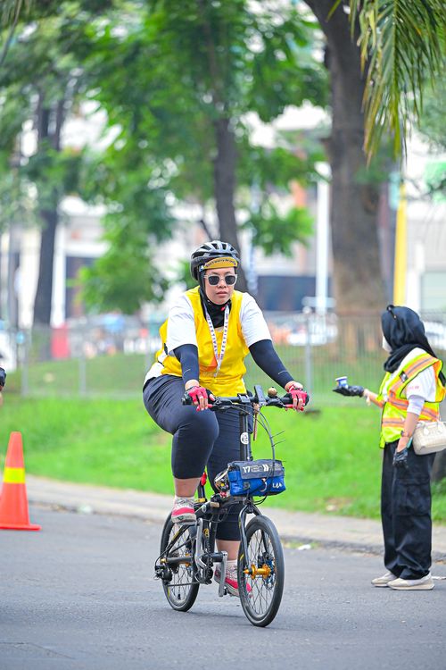 Race photo from NOTARACE 2025