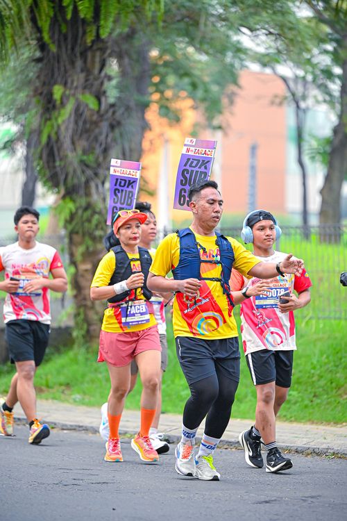 Race photo from NOTARACE 2025