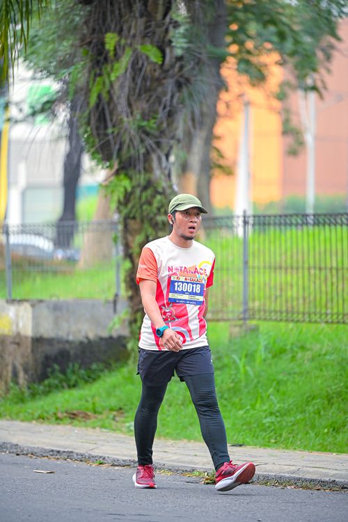 Race photo from NOTARACE 2025