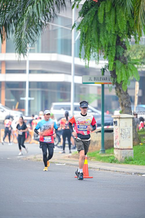 Race photo from NOTARACE 2025