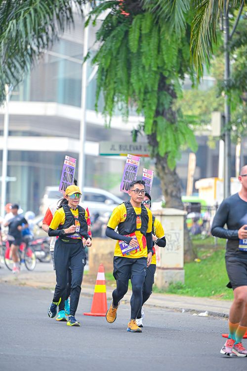 Race photo from NOTARACE 2025