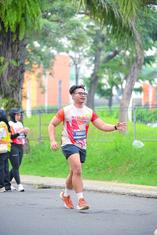 Race photo from NOTARACE 2025