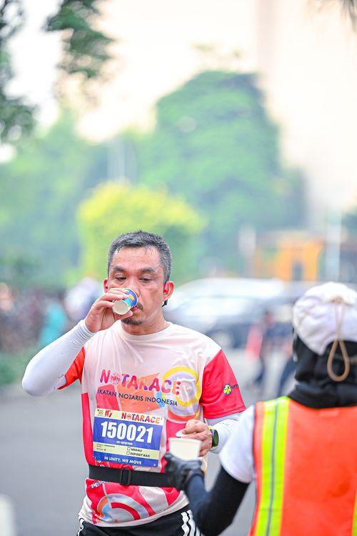 Race photo from NOTARACE 2025