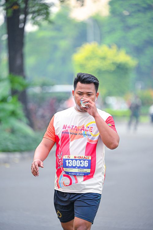 Race photo from NOTARACE 2025