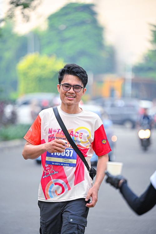 Race photo from NOTARACE 2025