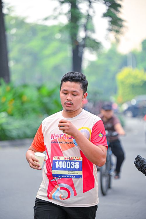 Race photo from NOTARACE 2025
