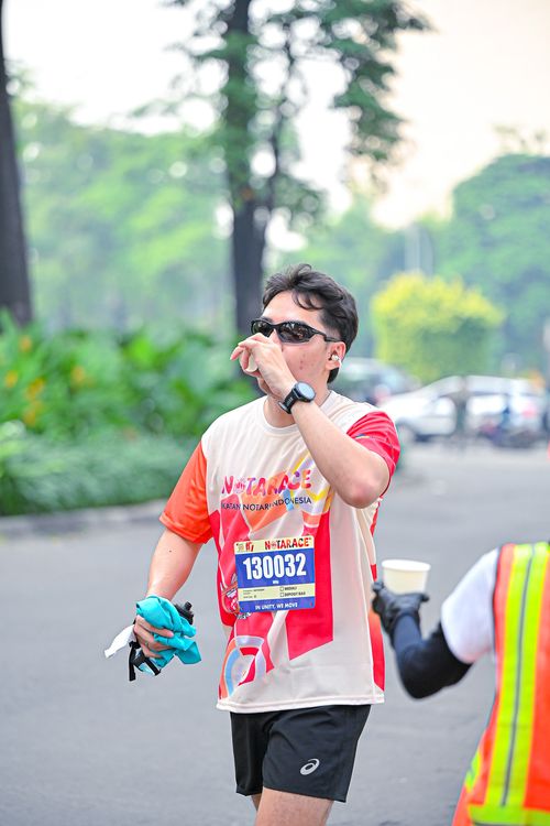 Race photo from NOTARACE 2025