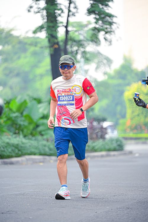Race photo from NOTARACE 2025