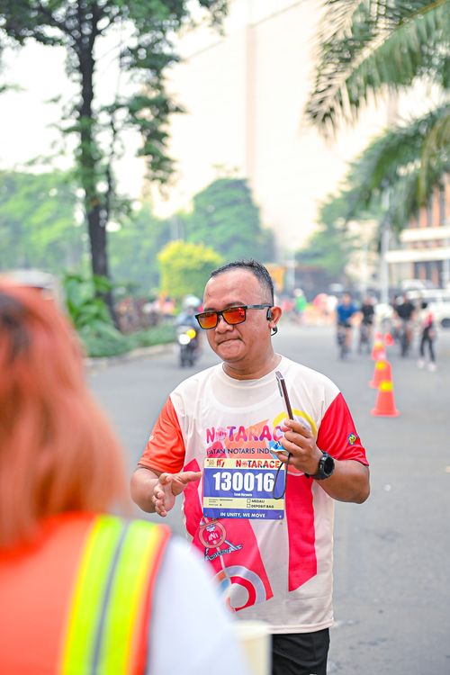 Race photo from NOTARACE 2025