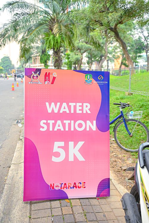 Race photo from NOTARACE 2025