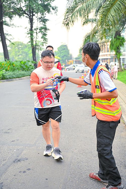 Race photo from NOTARACE 2025