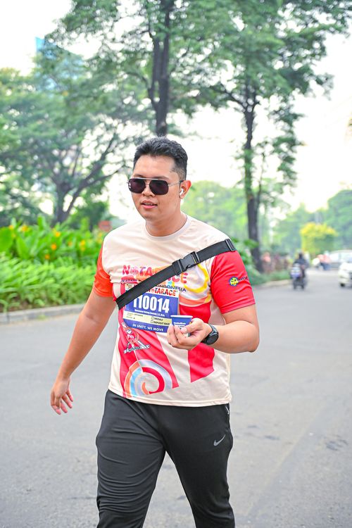 Race photo from NOTARACE 2025