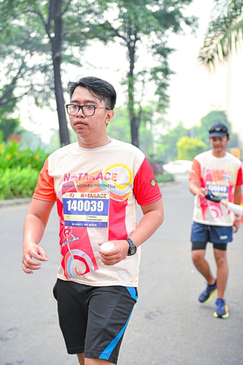 Race photo from NOTARACE 2025