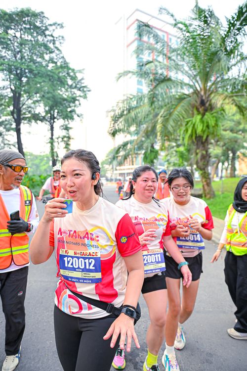 Race photo from NOTARACE 2025