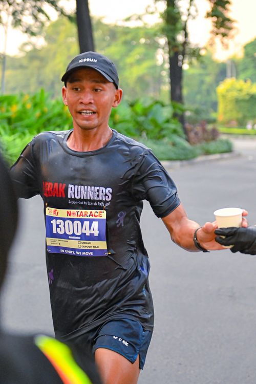Race photo from NOTARACE 2025