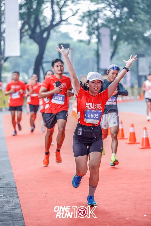 Race photo from ONE RUN 10K 2025