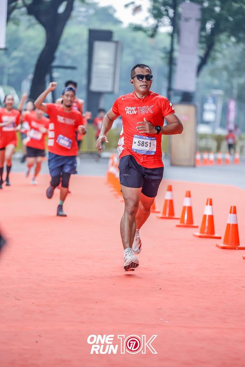Race photo from ONE RUN 10K 2025