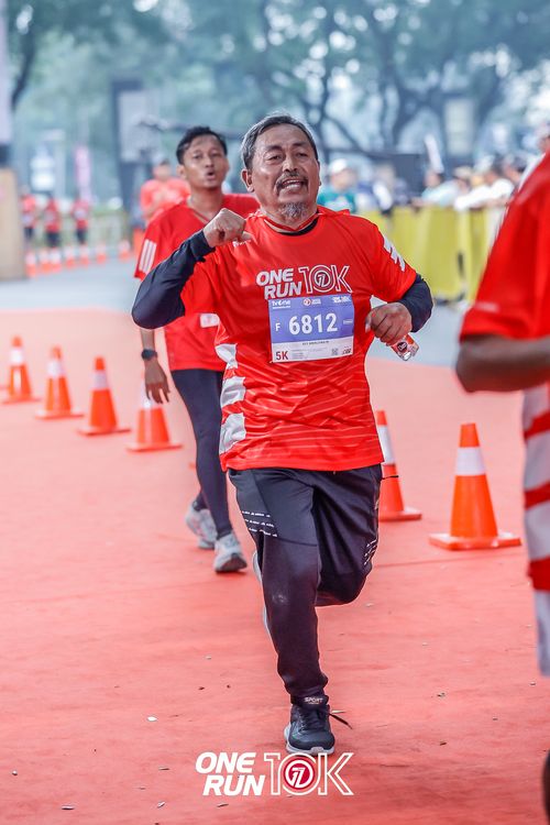 Race photo from ONE RUN 10K 2025